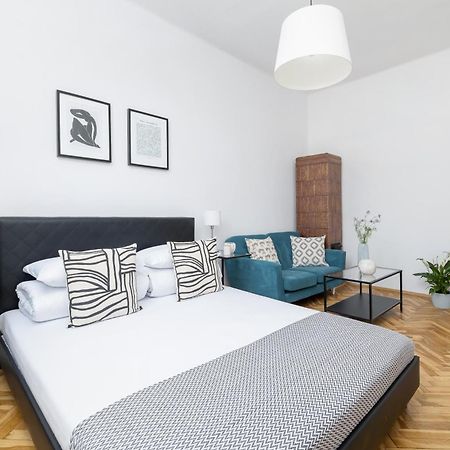 1-Bedroom Apartment - Dluga 65 Street Cracovia Exterior foto