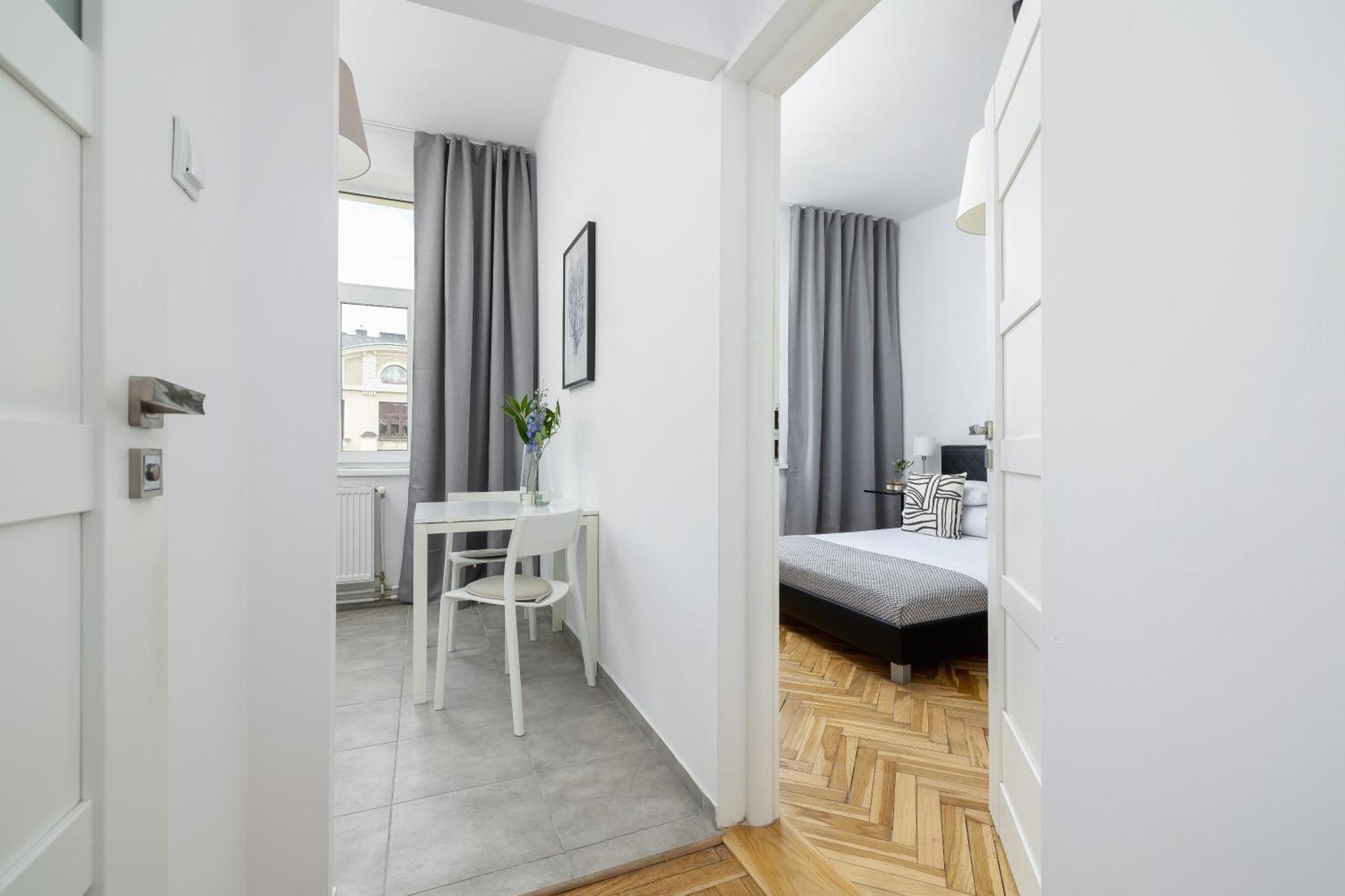 1-Bedroom Apartment - Dluga 65 Street Cracovia Exterior foto